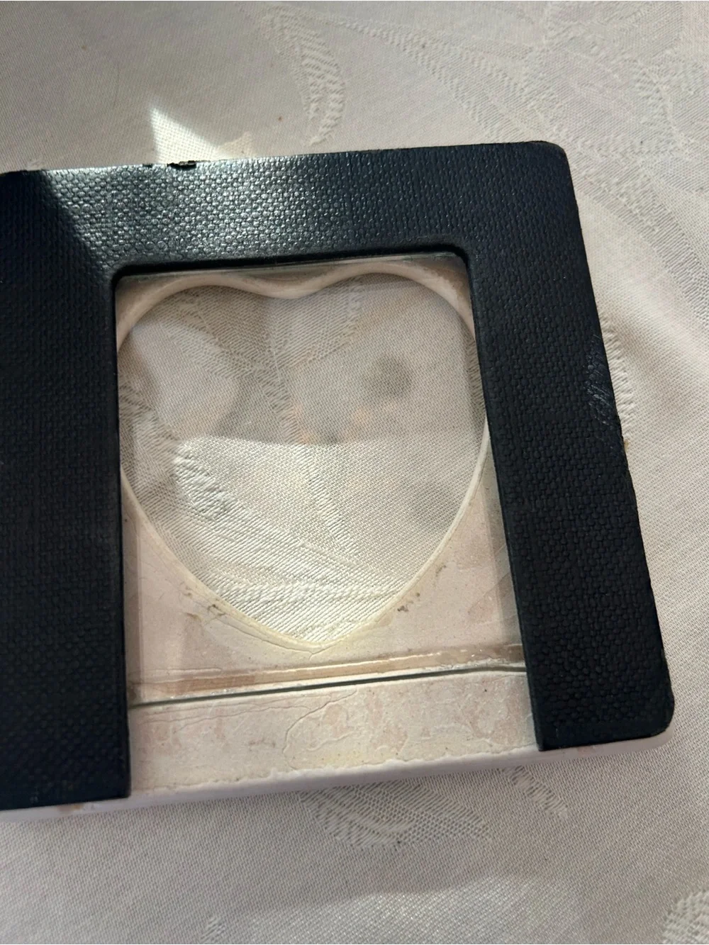Vintage white pink ceramic rose heart shaped picture frame coquette